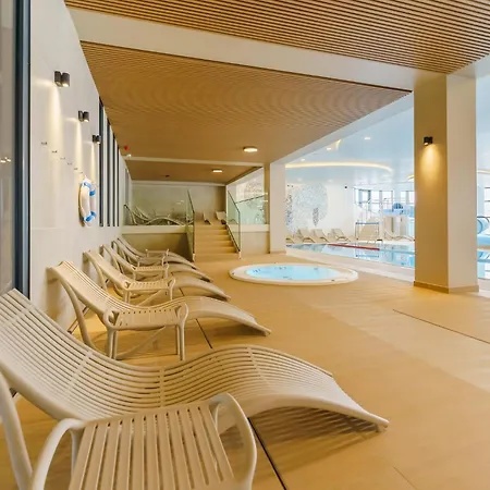 Апартаменты Polanki Aqua Delux Baseny Wellness Blisko Plazy Parking Free Колобжег